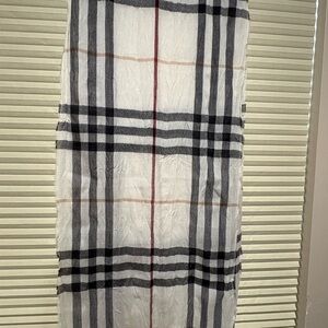 Burberry Cream, Black & Tan Check Wool Scarf
